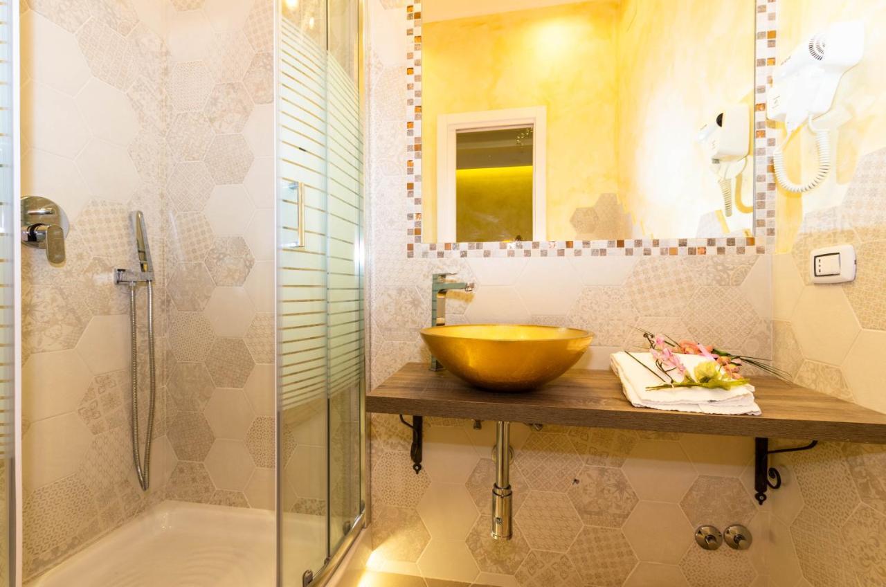 Roma Charming Rooms Luaran gambar