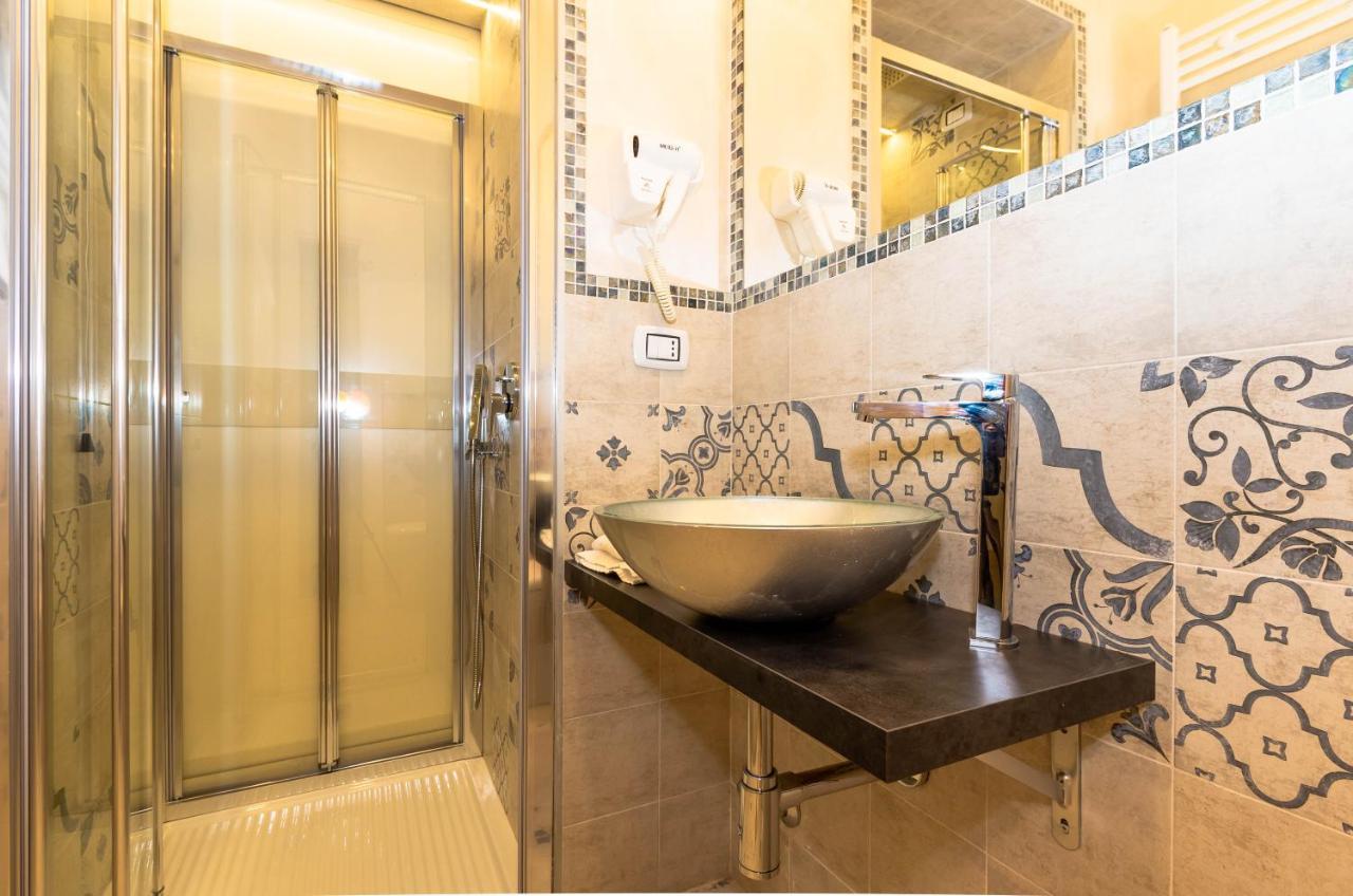 Roma Charming Rooms Luaran gambar