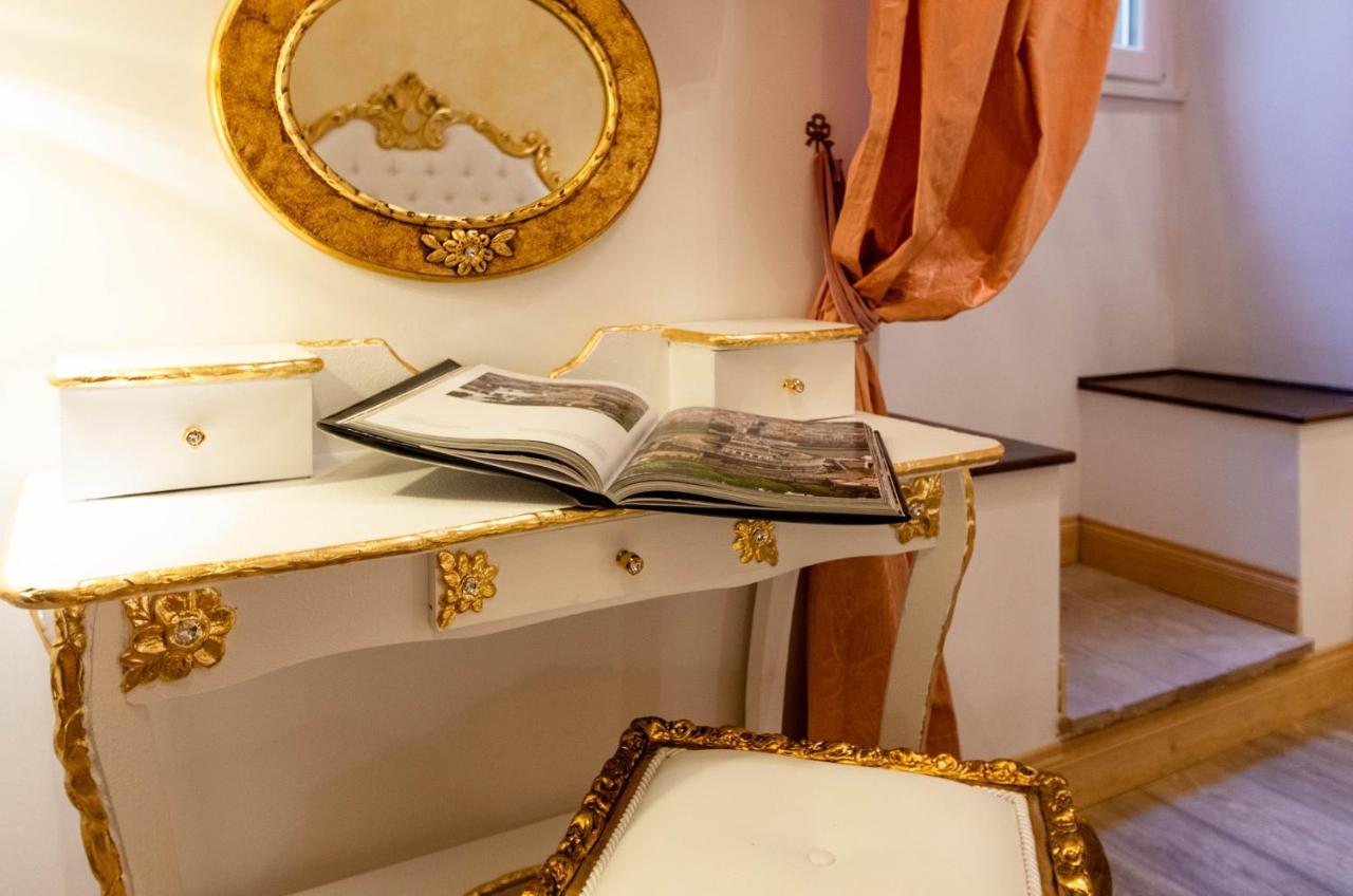 Roma Charming Rooms Luaran gambar
