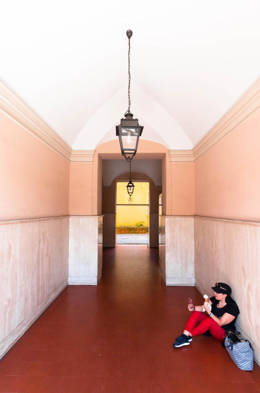 Roma Charming Rooms Luaran gambar