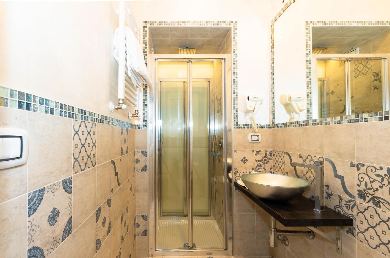 Roma Charming Rooms Luaran gambar